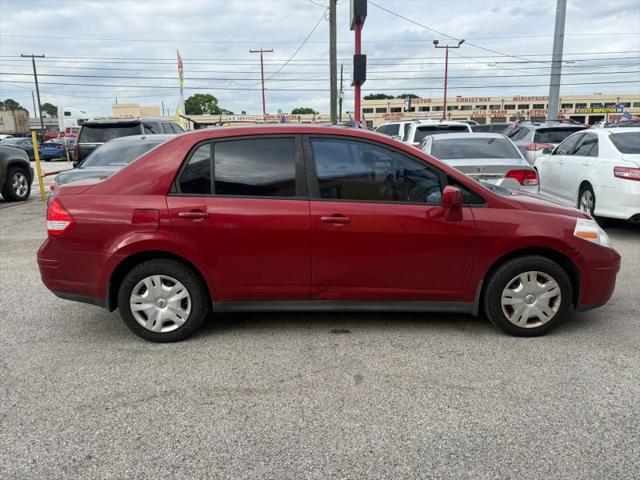 2011 Nissan Versa 1.8S