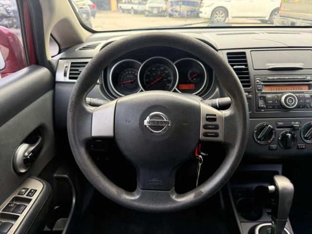 2011 Nissan Versa 1.8S