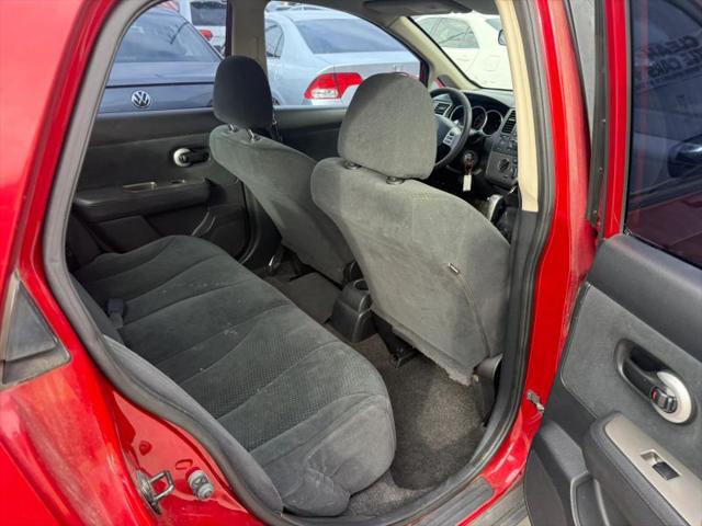 2011 Nissan Versa 1.8S
