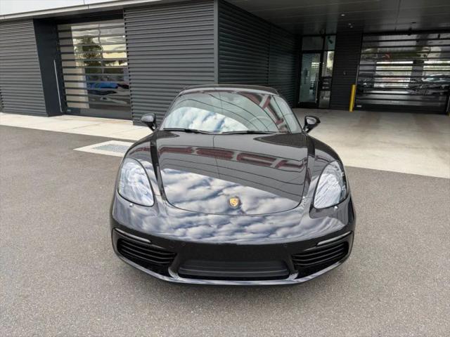 2025 Porsche 718 Cayman Style Edition
