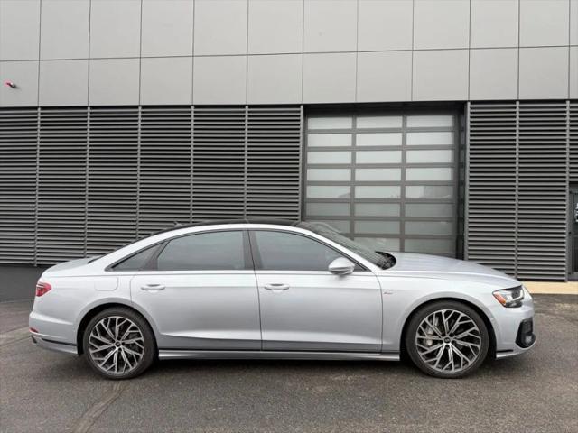 2022 Audi A8 L 55 TFSI quattro Tiptronic