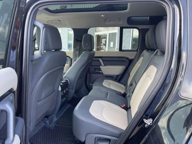 2024 Land Rover Defender 110 P400 X-Dynamic SE