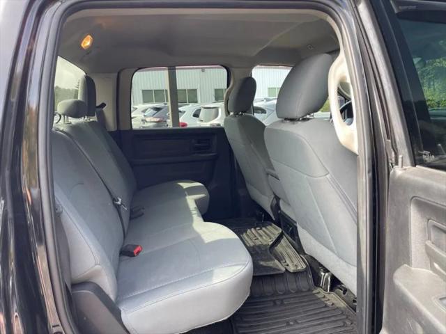 2017 Ram 3500 Tradesman Crew Cab 4x4 8' Box
