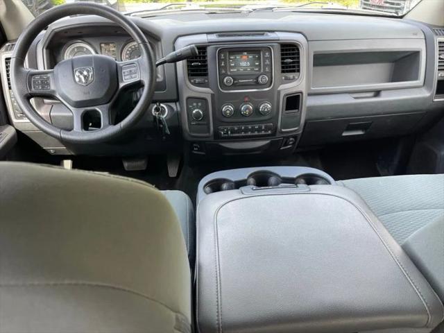 2017 Ram 3500 Tradesman Crew Cab 4x4 8' Box