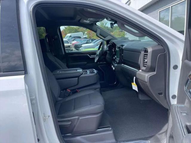 2024 GMC Sierra 1500 4WD Crew Cab Short Box Elevation with 3SB