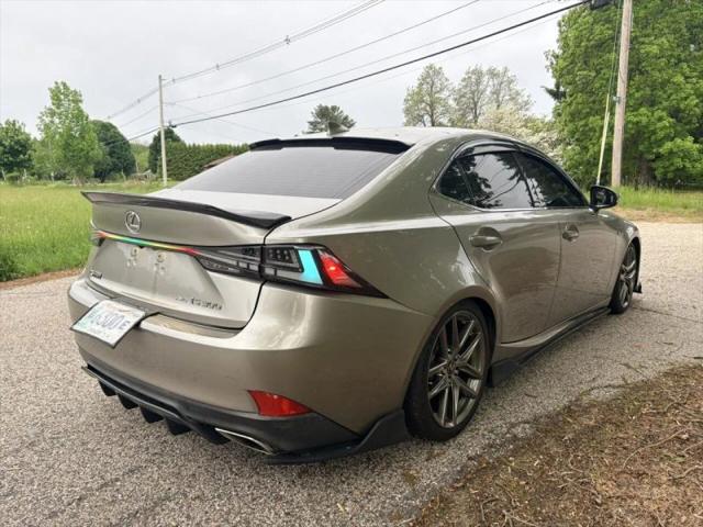 2018 Lexus IS 300 300
