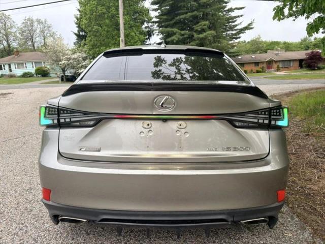 2018 Lexus IS 300 300