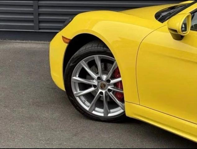 2021 Porsche 718 Boxster S