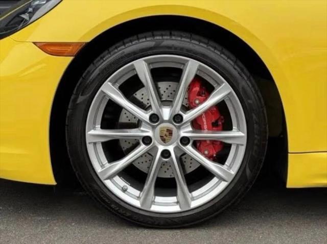 2021 Porsche 718 Boxster S
