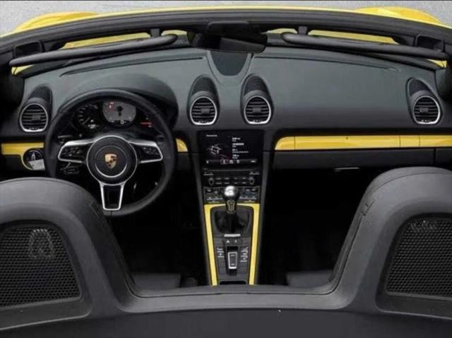 2021 Porsche 718 Boxster S