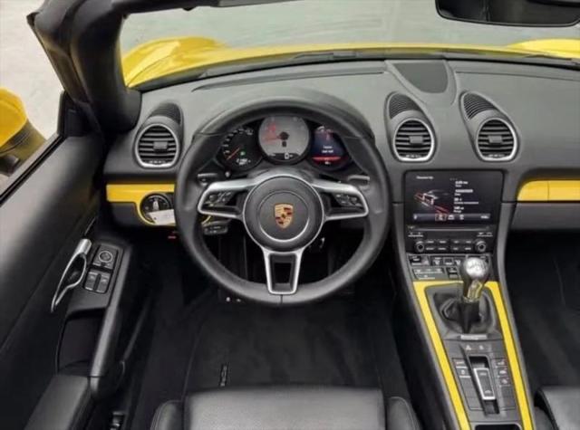 2021 Porsche 718 Boxster S