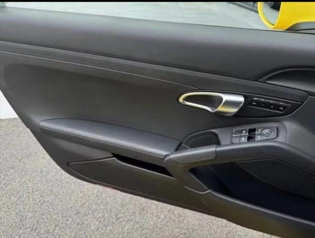 2021 Porsche 718 Boxster S