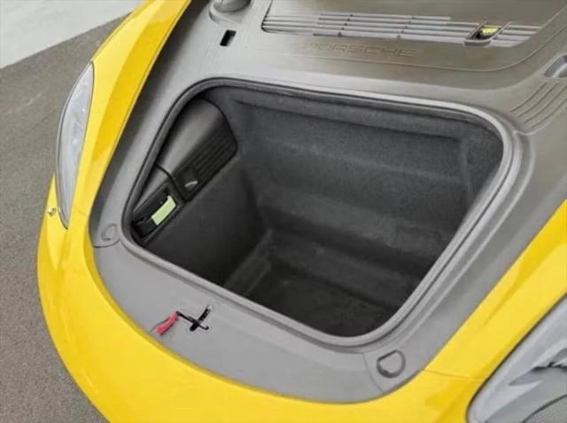 2021 Porsche 718 Boxster S