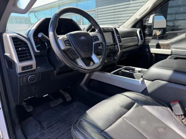 2020 Ford F-350 LARIAT