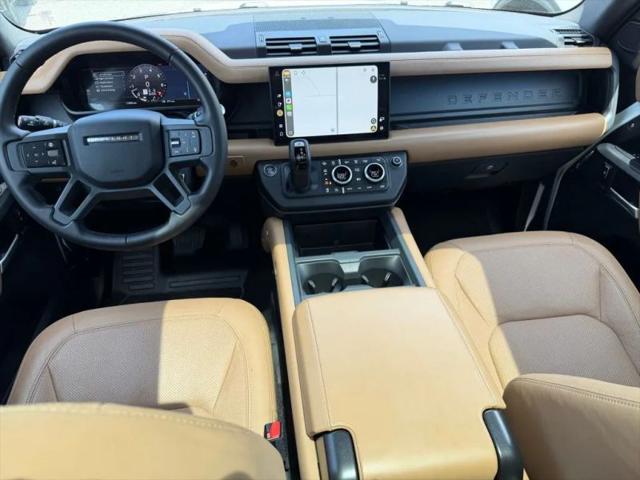 2025 Land Rover Defender 130 P400 X-Dynamic SE