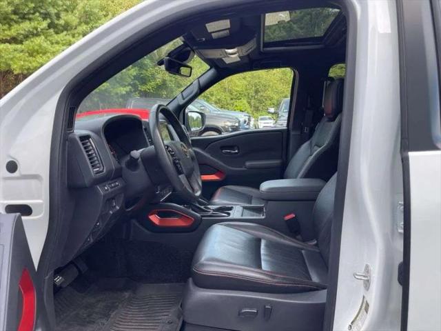 2023 Nissan Frontier Crew Cab PRO-4X 4x4