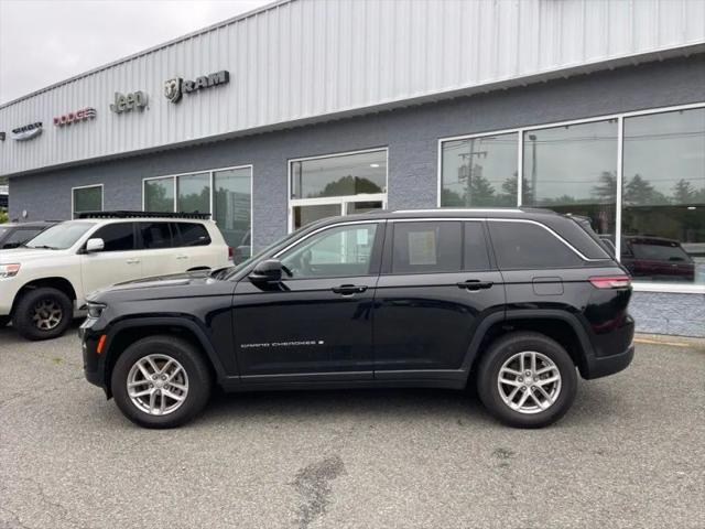 2023 Jeep Grand Cherokee Laredo X 4x4
