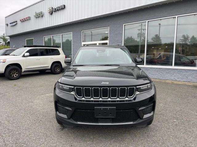 2023 Jeep Grand Cherokee Laredo X 4x4