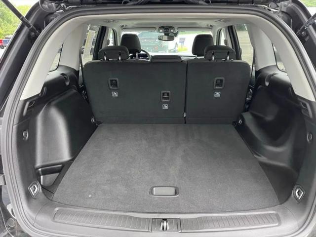2023 Jeep Grand Cherokee Laredo X 4x4