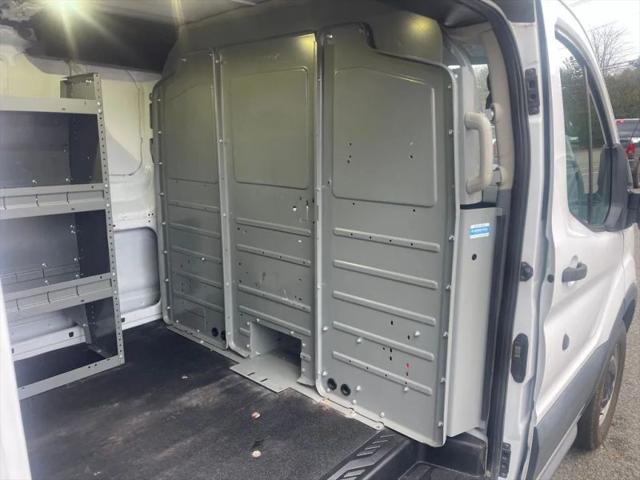 2017 Ford Transit w/Sliding Side Door w/LWB