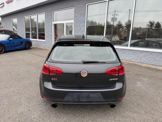 2017 Volkswagen Golf GTI Sport 4-Door