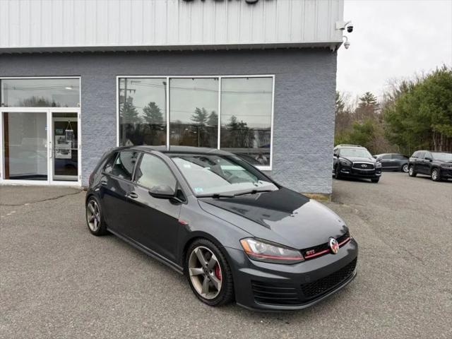2017 Volkswagen Golf GTI Sport 4-Door