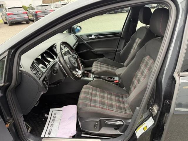 2017 Volkswagen Golf GTI Sport 4-Door