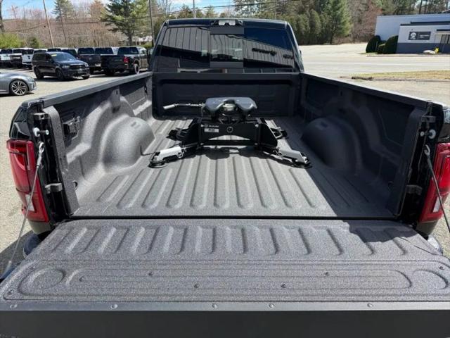 2026 Ram 3500 Laramie Crew Cab 4x4 8' Box