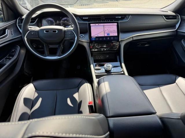2025 Jeep Grand Cherokee Limited 4x4