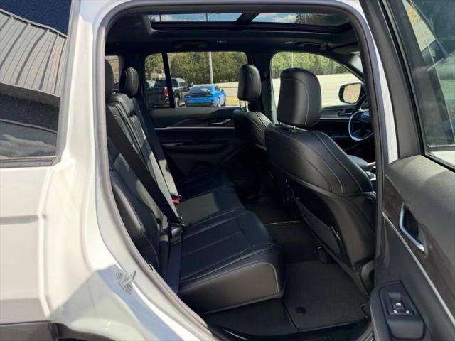 2025 Jeep Grand Cherokee Limited 4x4