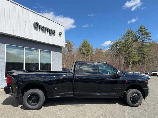 2026 Ram 3500 Laramie Crew Cab 4x4 8' Box