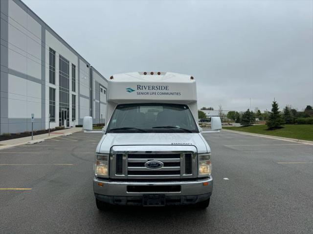 2011 Ford E-450 Cutaway XL