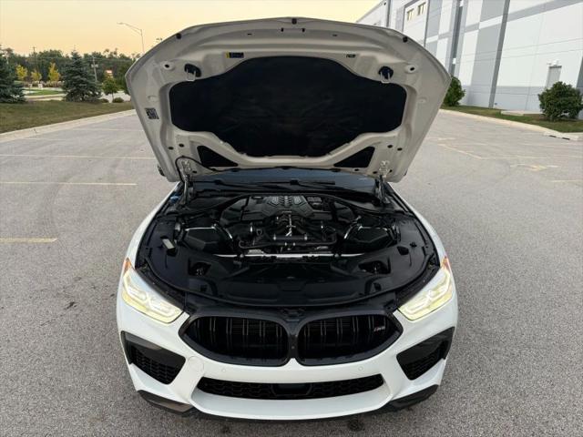 2022 BMW M8 Competition