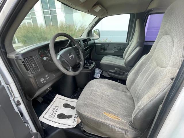 2008 GMC Savana Work Van