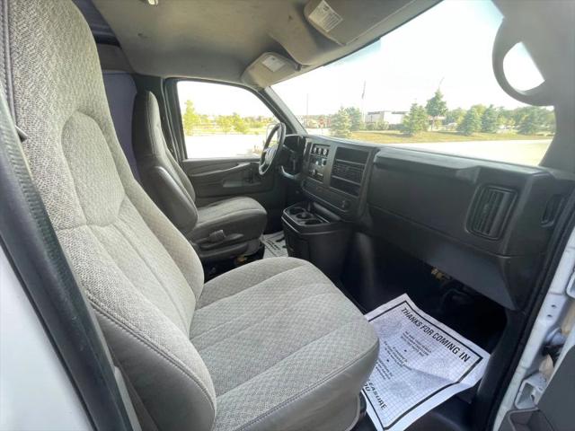 2008 GMC Savana Work Van