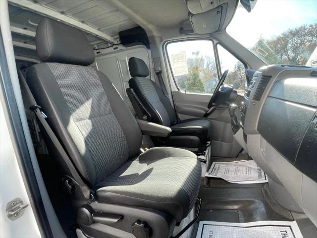 2012 Mercedes-Benz Sprinter 2500 Normal Roof
