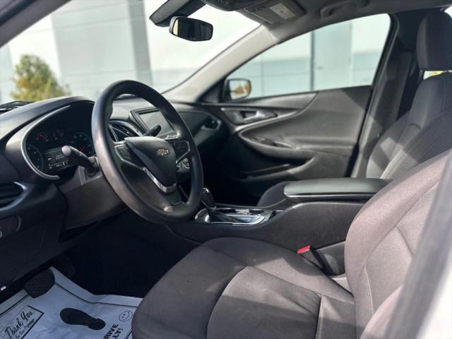 2017 Chevrolet Malibu 1FL