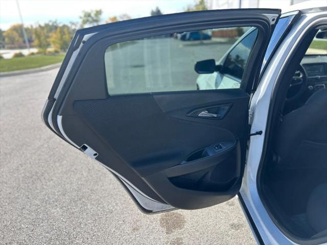 2017 Chevrolet Malibu 1FL