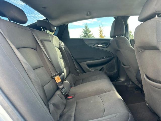 2017 Chevrolet Malibu 1FL