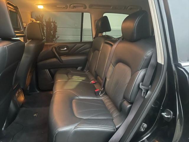 2017 INFINITI QX80 Base