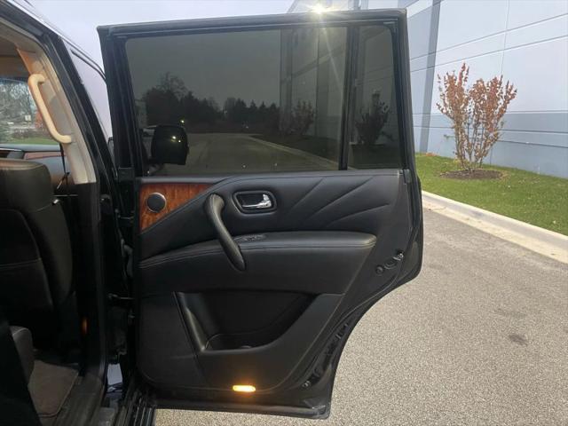2017 INFINITI QX80 Base