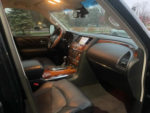 2017 INFINITI QX80 Base