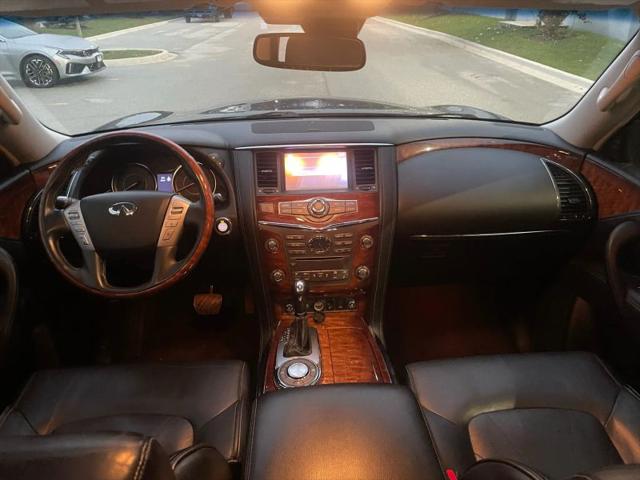 2017 INFINITI QX80 Base