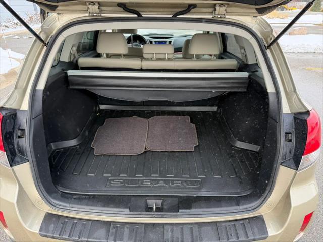 2010 Subaru Outback 2.5i Limited