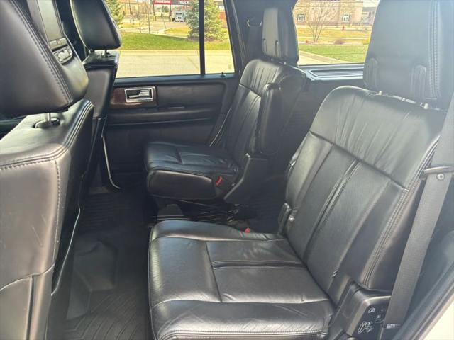 2016 Lincoln Navigator Select