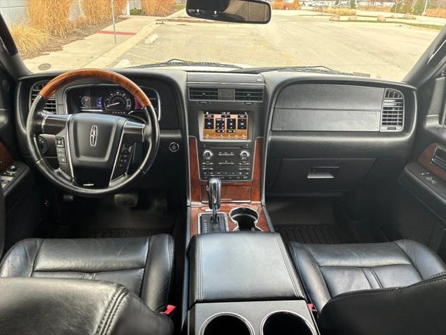 2016 Lincoln Navigator Select