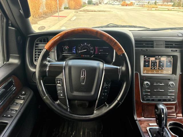 2016 Lincoln Navigator Select