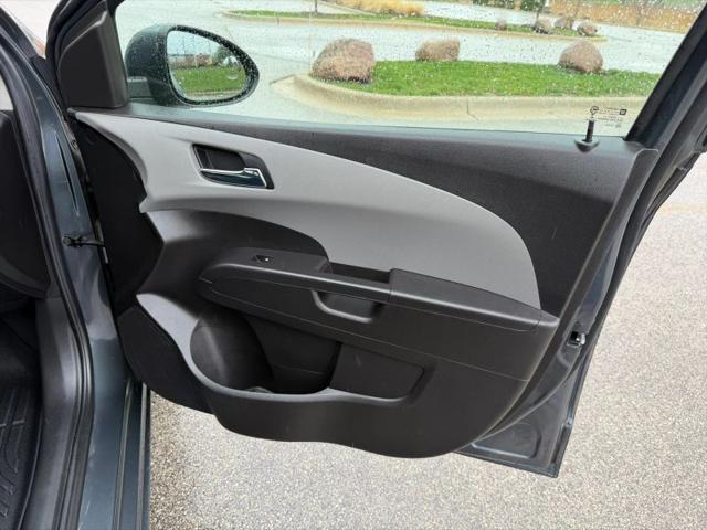 2013 Chevrolet Sonic LTZ Auto