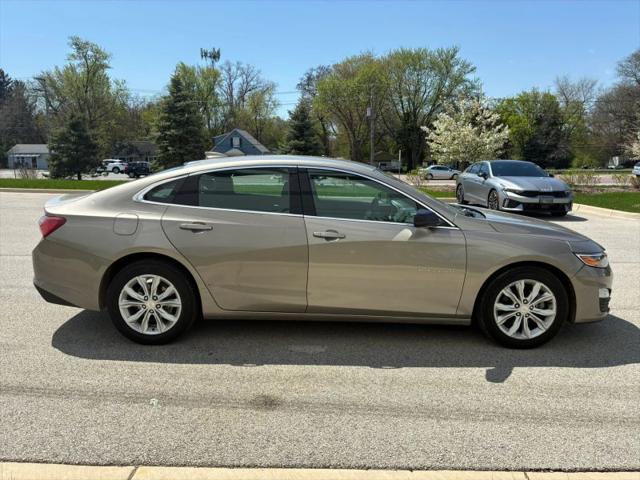 2022 Chevrolet Malibu FWD LT