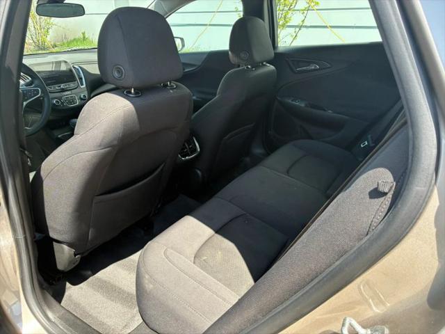 2022 Chevrolet Malibu FWD LT
